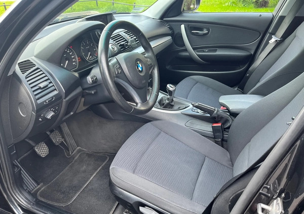 BMW Seria 1 cena 21950 przebieg: 148607, rok produkcji 2009 z Warszawa małe 37